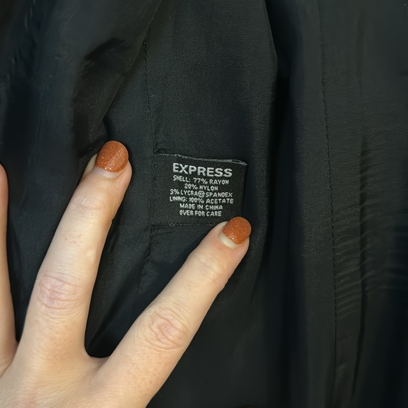 Black suit jacket, tapered fit from Express. Size 0. - Picture 3 of 6